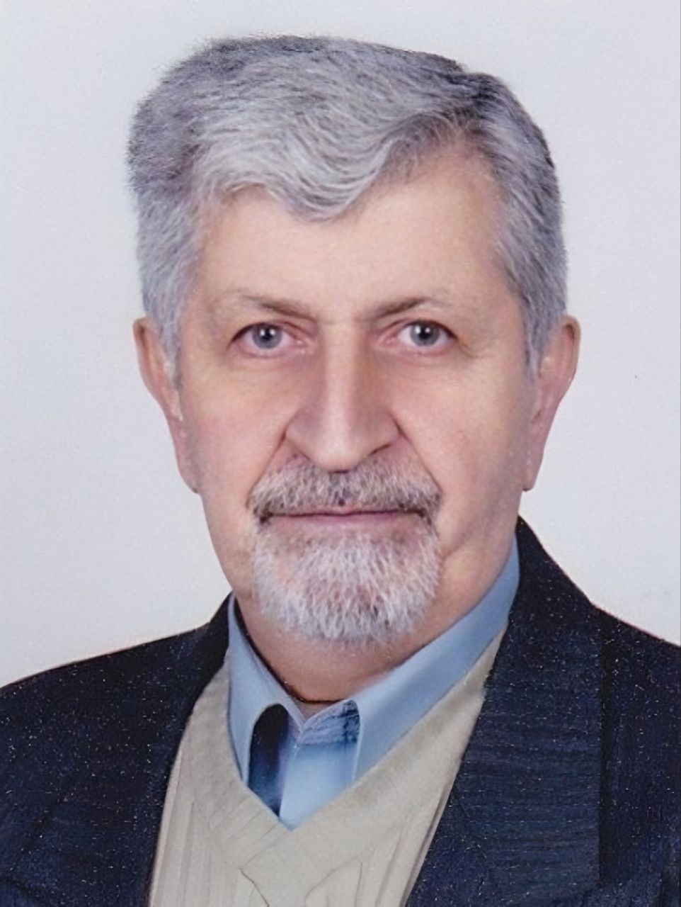 رونمایی از پوستر نکوداشت استاد حسن ابراهیم‌زاده معبود در لنگرود، پدر فیزیولوژی گیاهی ایران